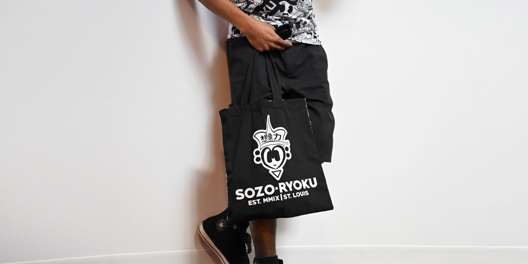 【Sinoon】 Logo Tote Bag / 追跡付 Signature Series × Monochrome Tote Bag – Sozo-Ryoku, LLC